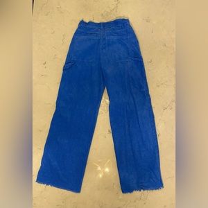 these are from h&m, the size is a small/2 they have never been worn